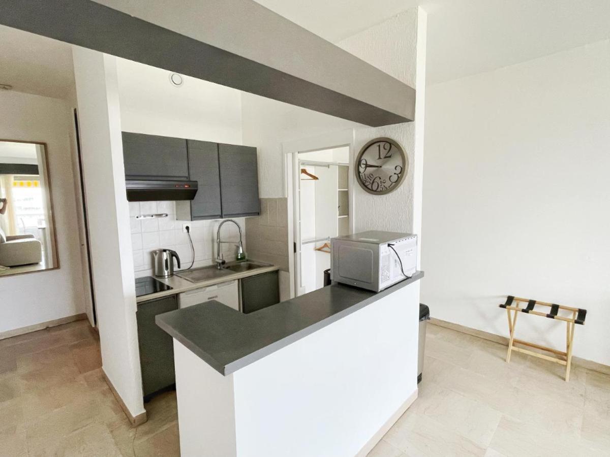 #41 Marina Riviera Bay - Marine Baie Des Anges - Studio Vue Mer Et Port 빌뇌브루베 외부 사진