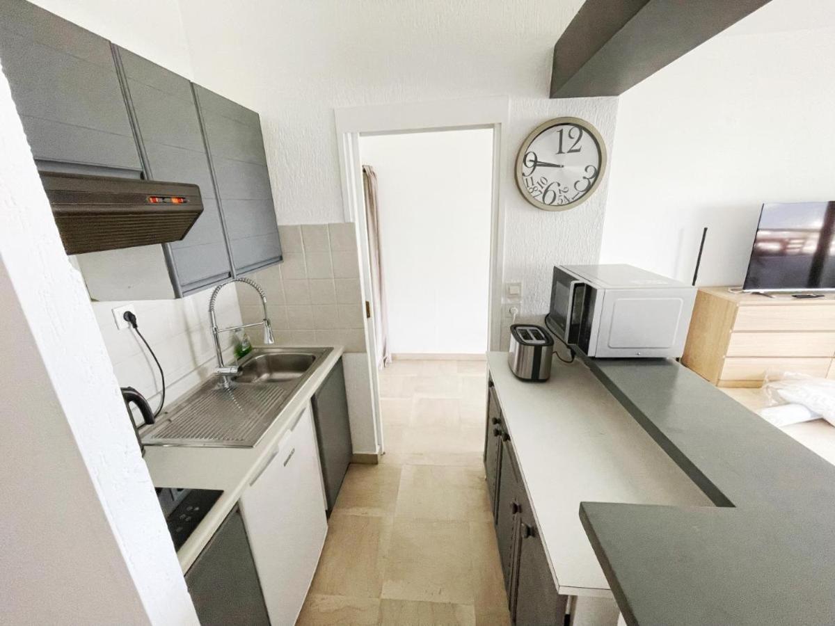 #41 Marina Riviera Bay - Marine Baie Des Anges - Studio Vue Mer Et Port 빌뇌브루베 외부 사진