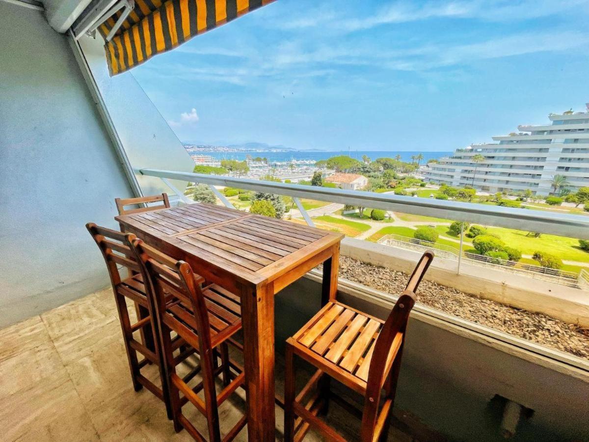 #41 Marina Riviera Bay - Marine Baie Des Anges - Studio Vue Mer Et Port 빌뇌브루베 외부 사진